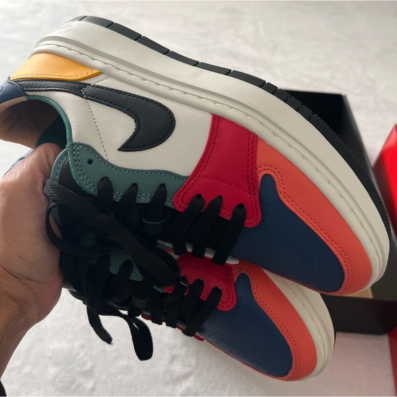 Jordan 1 platforms - Picture 2 of 9